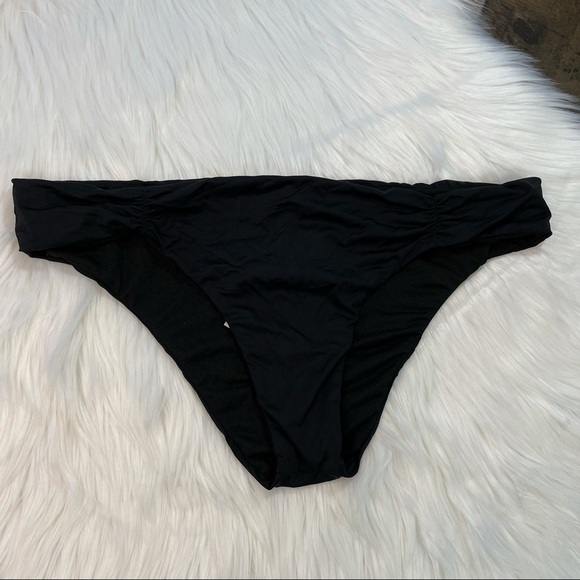 NWOT Bar III Hipster Cheeky Fit Bottom - Picture 2 of 8